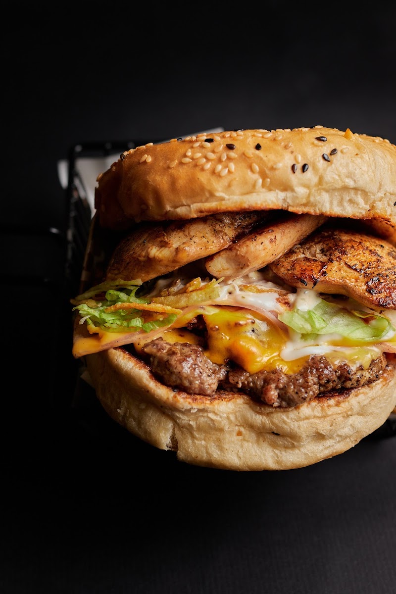 Life Burger Photos 2